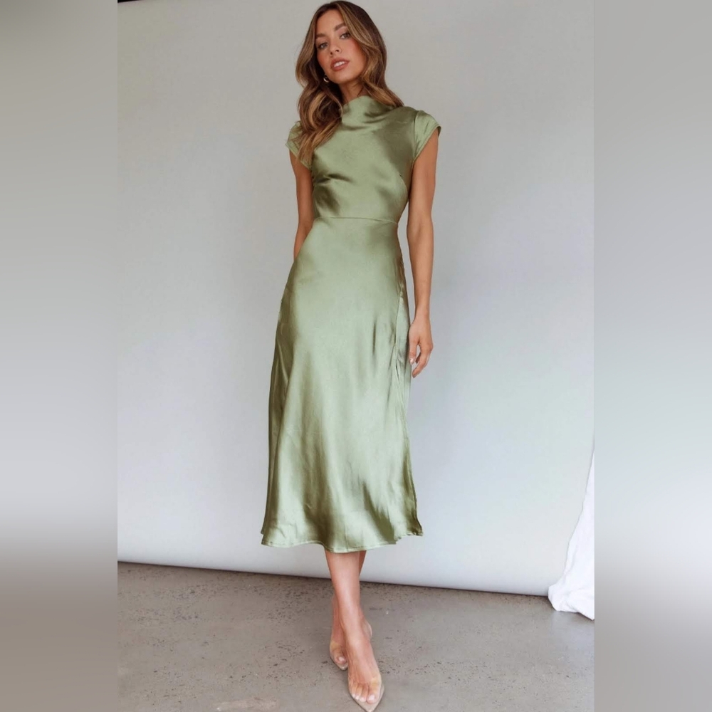 Selfie Leslie Olive Satin Midi Dress - Picture 8 of 16
